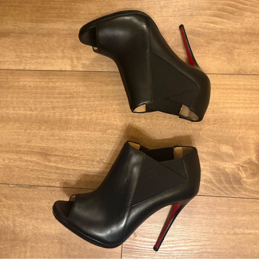 Elegant Black Peep-Toe Heels